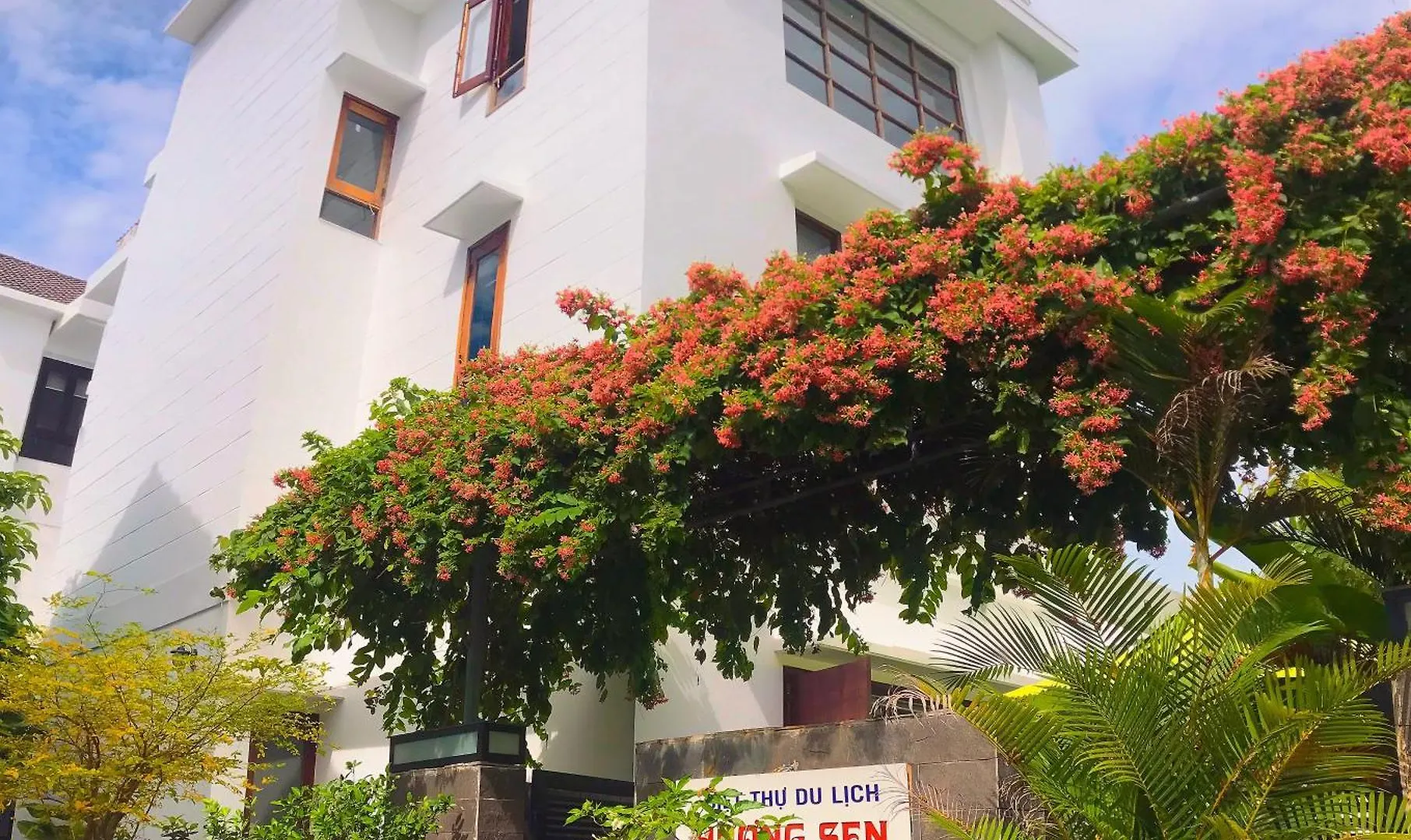 *** Hotel Hoi An Lotus Aroma Villa Vietnam