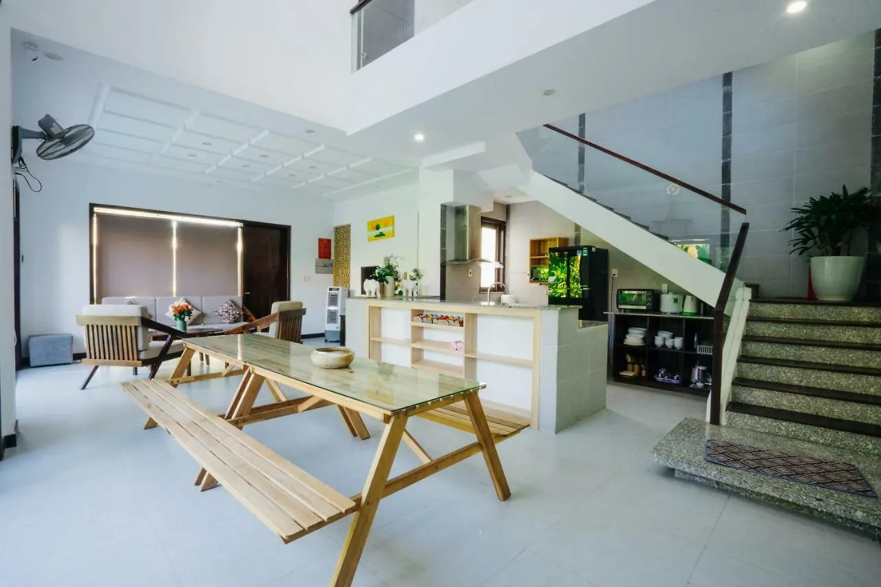 Hoi An Lotus Aroma Villa Hotel